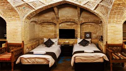 اتاق چهار تخته هتل سنتی عتیق اصفهان